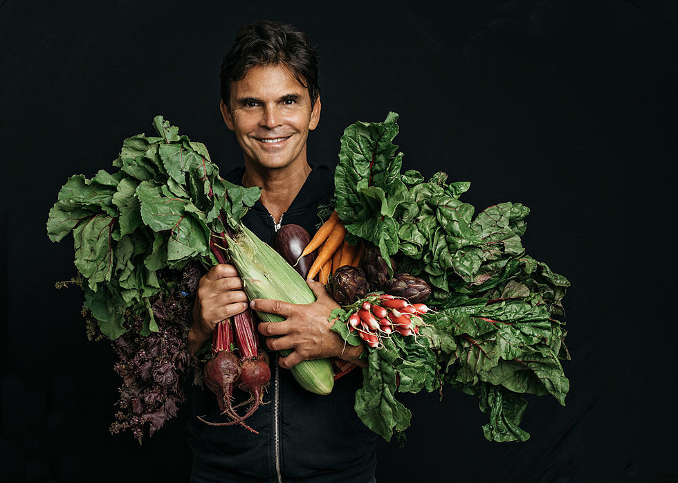 7 Vegan Thanksgiving Recipes from Matthew Kenney, Tal Ronnen, & More