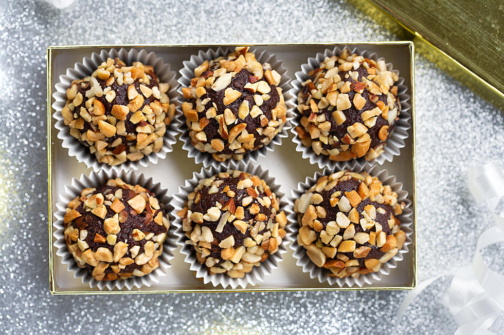 Chef AJ Lost 100 Pounds. Here’s Her Diet-Friendly 5-Ingredient Dessert
