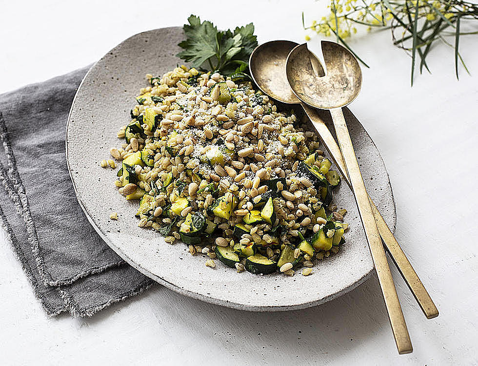 10 Plant-Based Recipes to Make With Your Farmer’s Market Produce