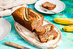 Healthy and Easy Vegan Banana Bread
