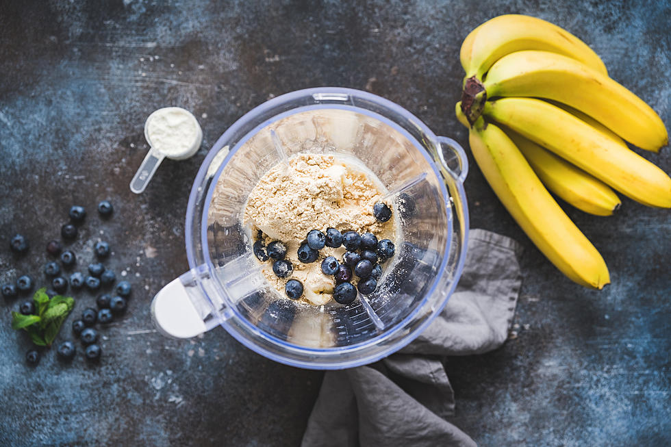 10 Ingredients to Add to Your Smoothies for Weight Loss, According to RDs