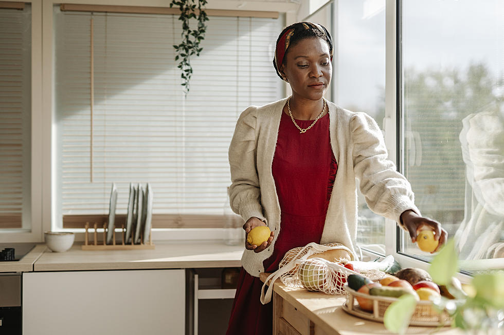 Eating During This Time of Day Slows Calorie Burn and Weight Loss