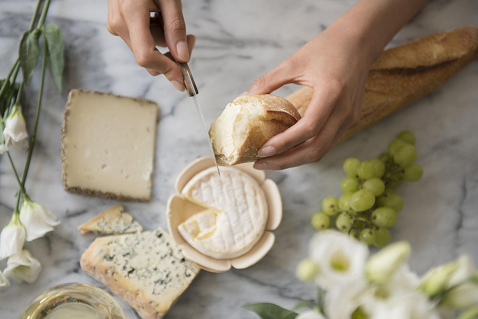 It’s Illegal to Ban Companies from Using ‘Milk’ or ‘Cheese,’ Lawsuit Claims