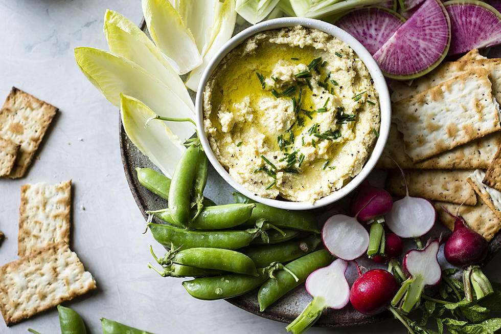 The Best Healthy Crackers to Buy for Your Next Dinner Party