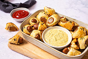 Vegan Pigs in a Blanket, the Perfect Seasonal Appetizer
