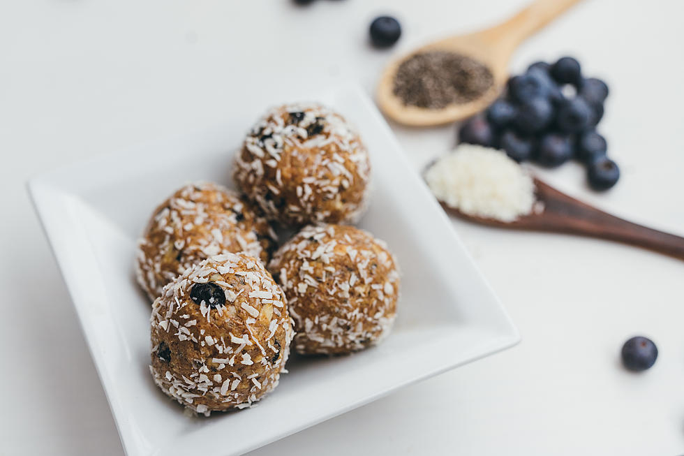 Recipe of the Day: Gluten-Free & Vegan Oat Blueberry Bites