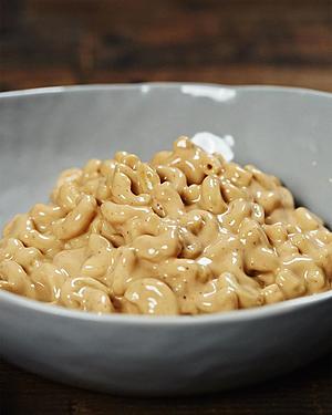Howl Deluxe Spicy Chipotle Kashoo Mac and Cheese