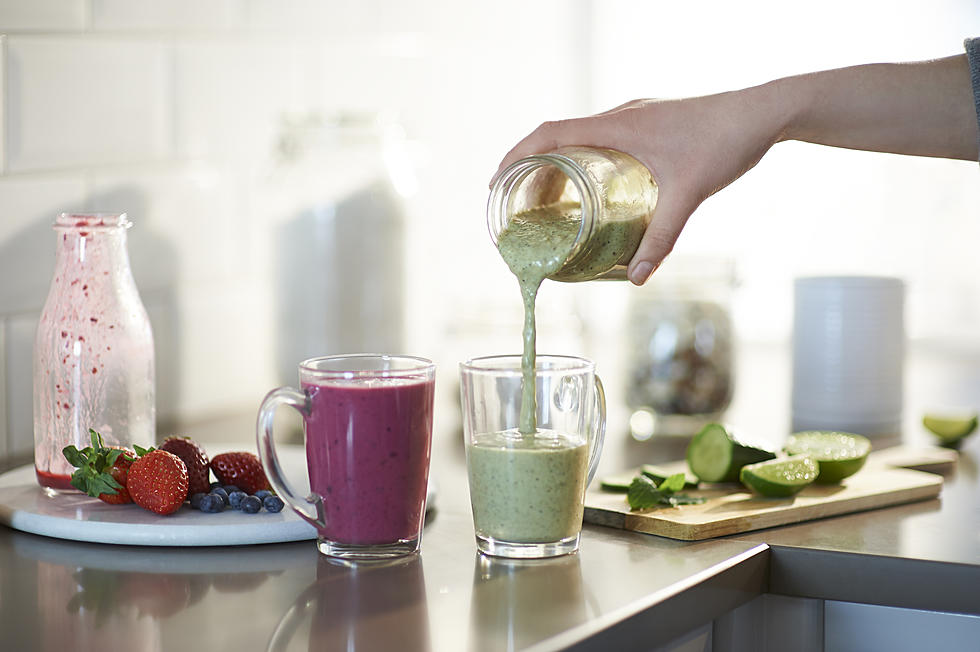 7 Convincing Reasons Why You Should Drink a Plant-Based Smoothie Every Day