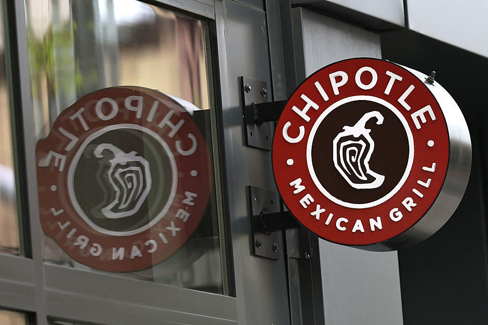 Everything That’s Vegan at Chipotle, Including What’s <em>Not</em> on the Menu