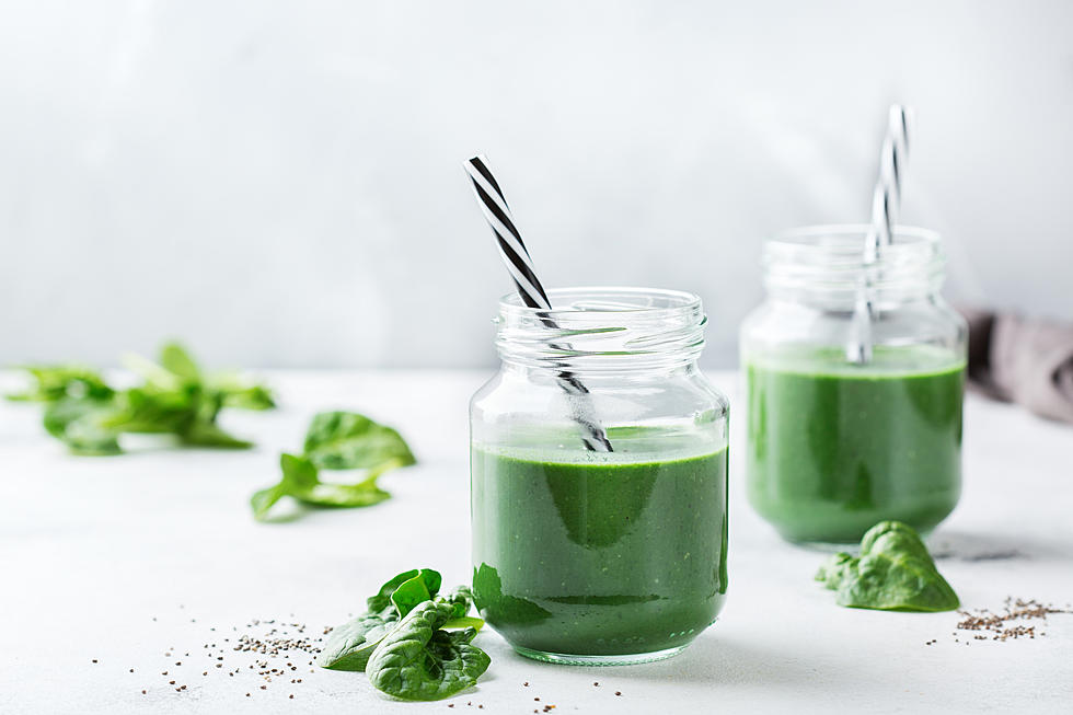 This Superfood Has the Most Plant Protein Per Ounce: 5 Reasons to Add It to Your Diet