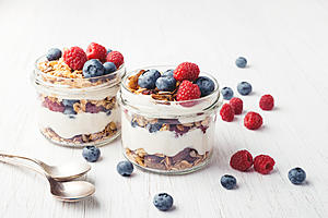 Dairy-Free Yogurt and Granola Parfait With Fresh Fruit