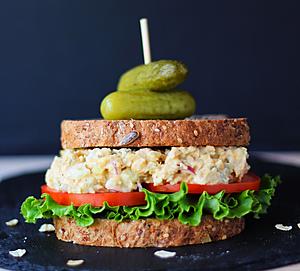 Chickpea ‘Tuna’ Salad Sandwich
