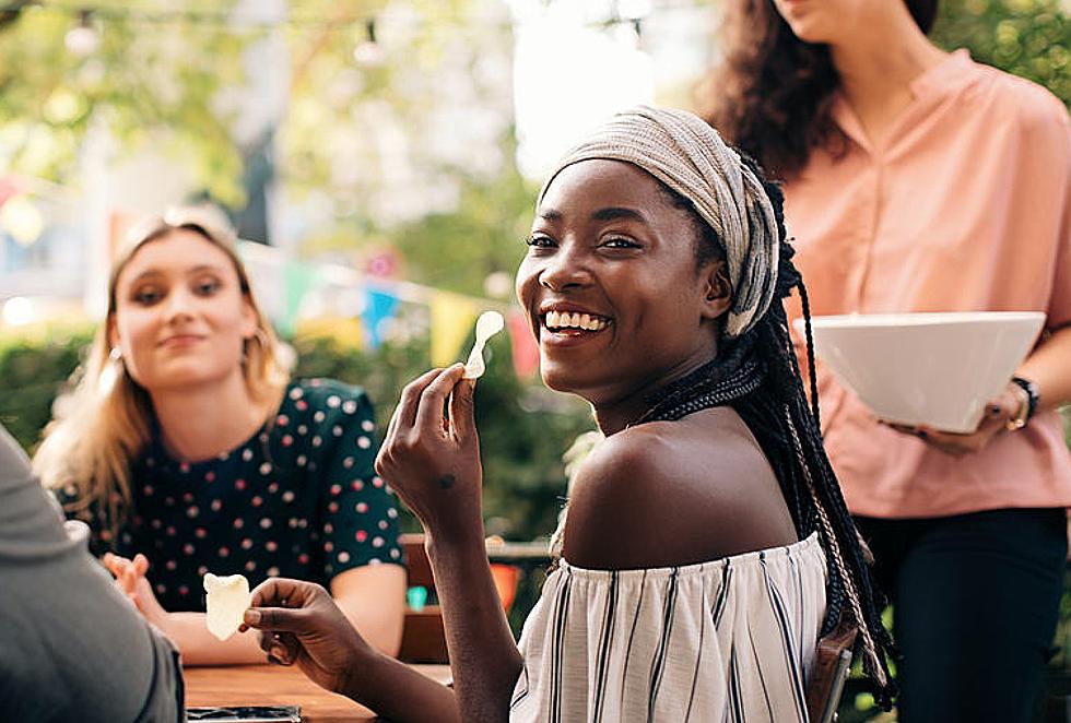 9 New Plant-Based Snacks with Amazing Health Benefits to Try This Month